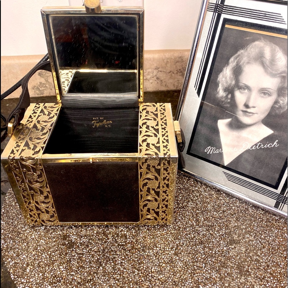 Tyrolean N.Y blk suede/gold purse, 50’s era.